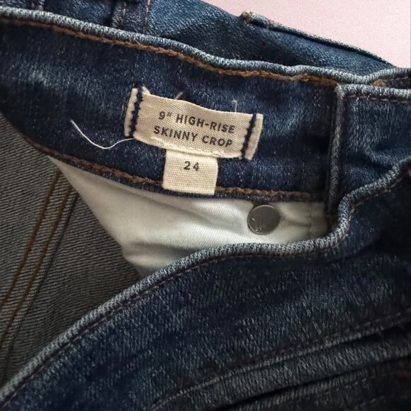 Madewell 9" High-Rise Skinny Crop Jeans in Bruce Wash - Picture 5 of 6